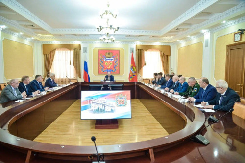 Губернатор Оренбургской области Евгений Солнцев и генеральный директор ПАО «Россети Волга» Александр Гаврилов обсудили развитие электросетевого комплекса региона