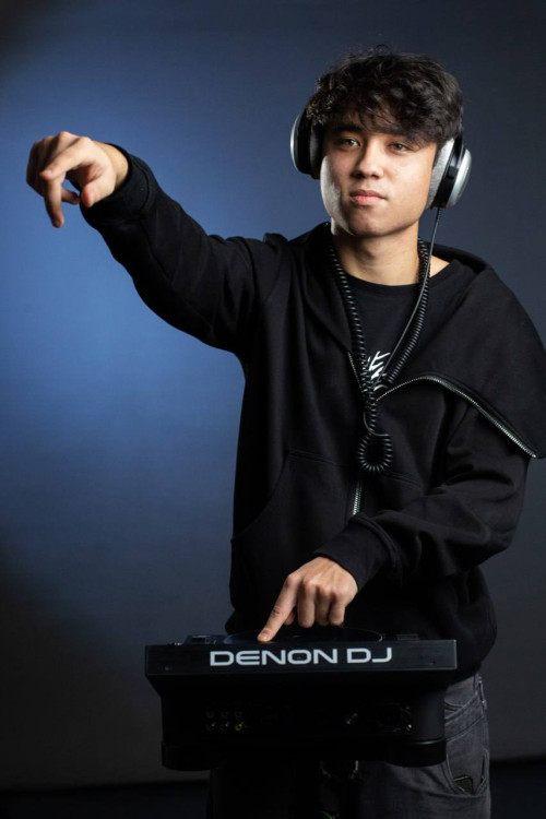 Студенты оренбургской Школы креативных индустрий вошли в число финалистов Всероссийского конкурса электронной музыки «КатуШКИ»