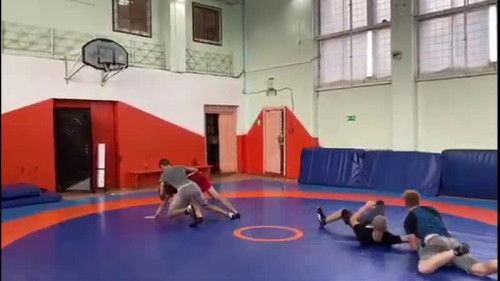 Бугурусланские борцы вышли на ковер