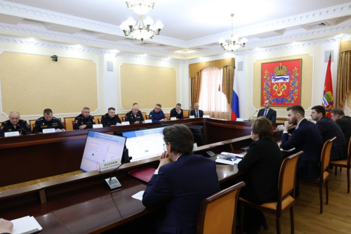 В Оренбурге под председательством губернатора Дениса Паслера состоялось совещание по вопросам реализации миграционной политики в регионе